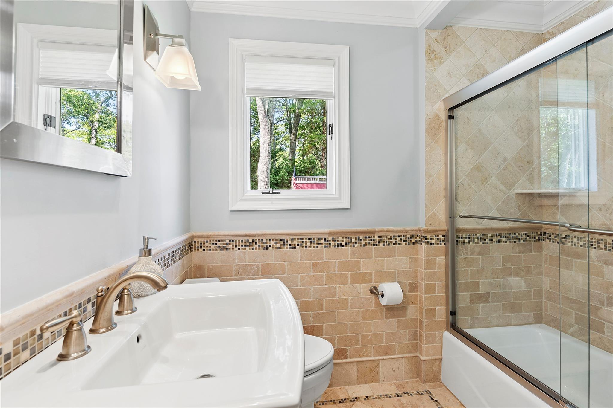 2360 Marlene Lane, Mattituck, New York image 11