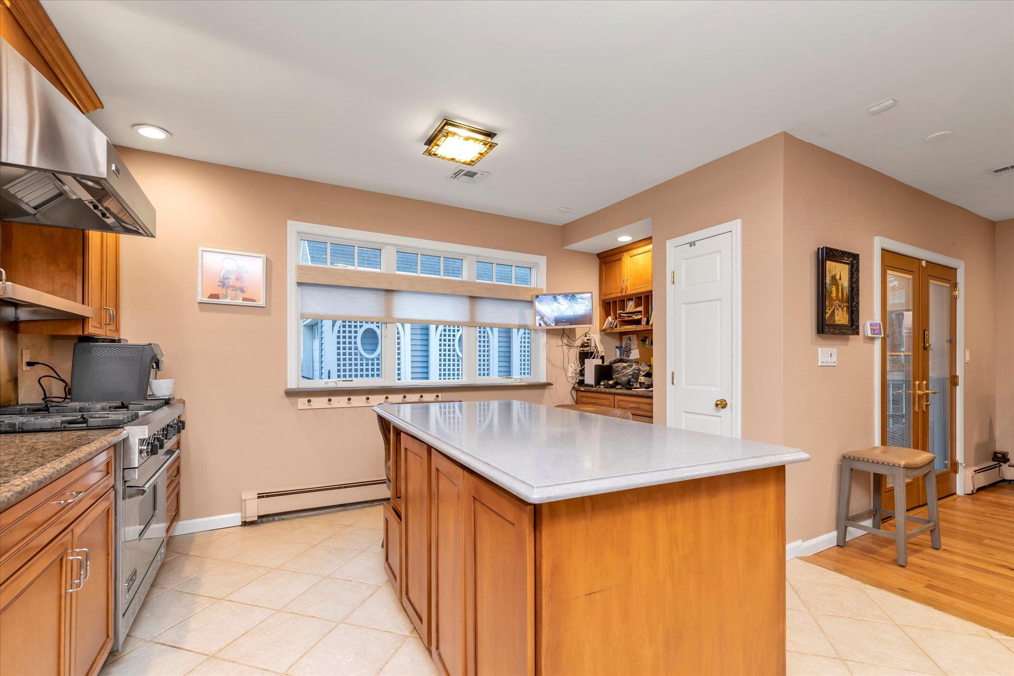 169 Old Powerhouse Road, Roslyn Heights, New York image 8