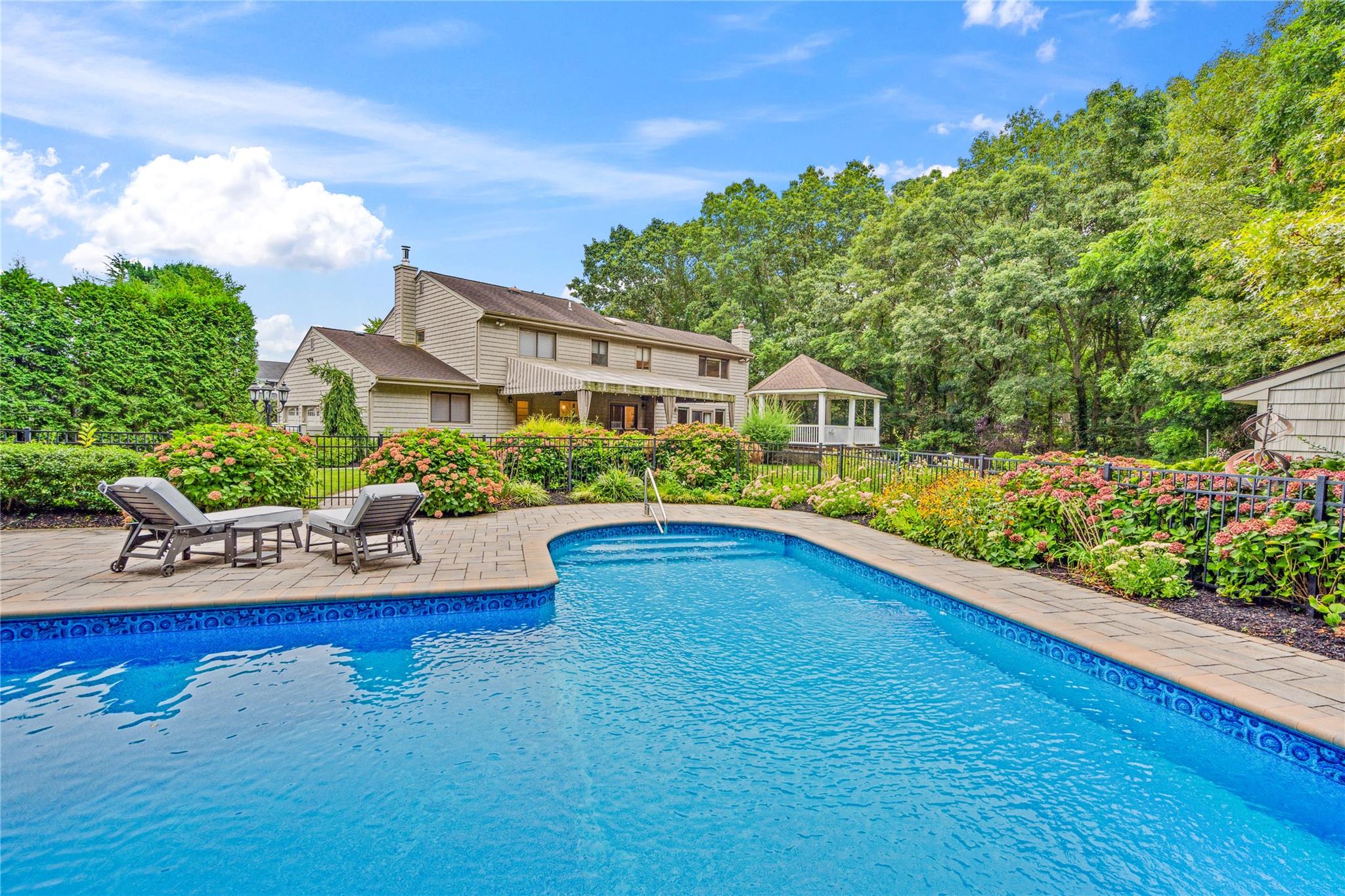 20 Annandale Road, Commack, New York image 38