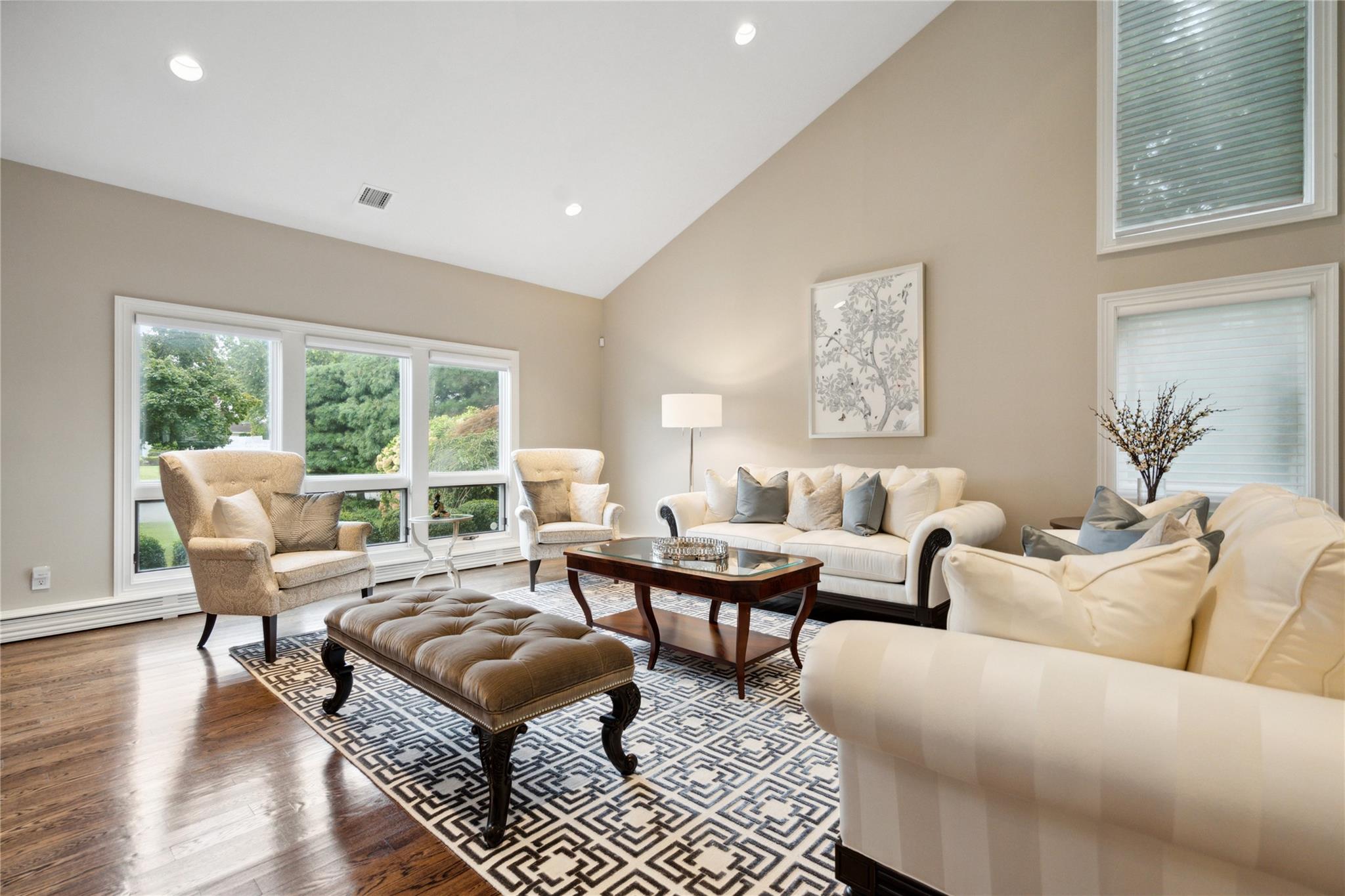 20 Annandale Road, Commack, New York image 6