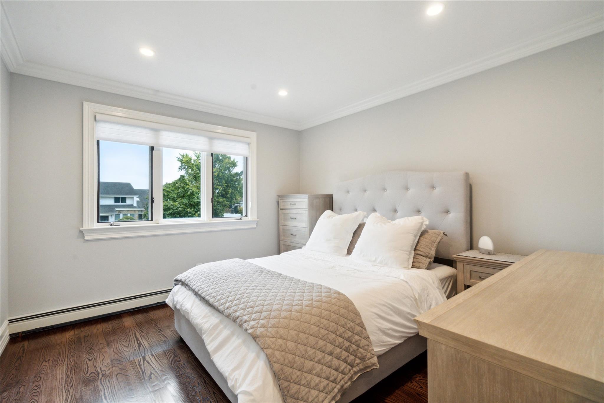 20 Annandale Road, Commack, New York image 33