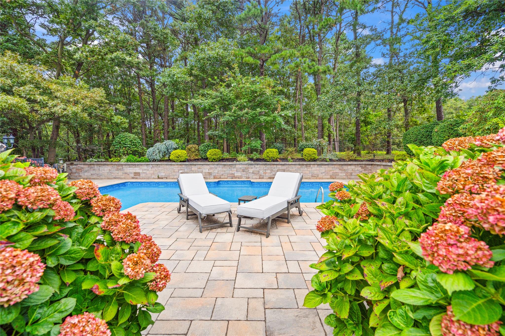 20 Annandale Road, Commack, New York image 37