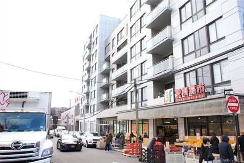 Photo of 4516 83 Street #E8F, Elmhurst, NY 11373 (MLS # 951570)