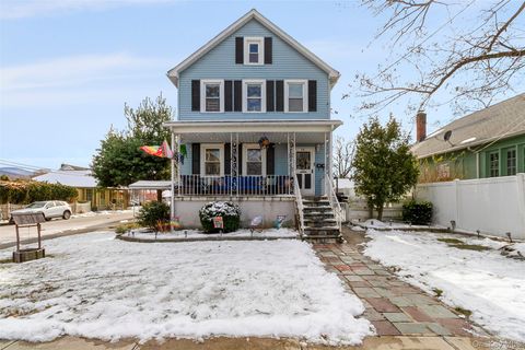 189 Rombout Avenue Beacon NY 12508