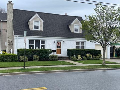 183 Locust Street, Floral Park, NY 11001 - MLS#: 846258