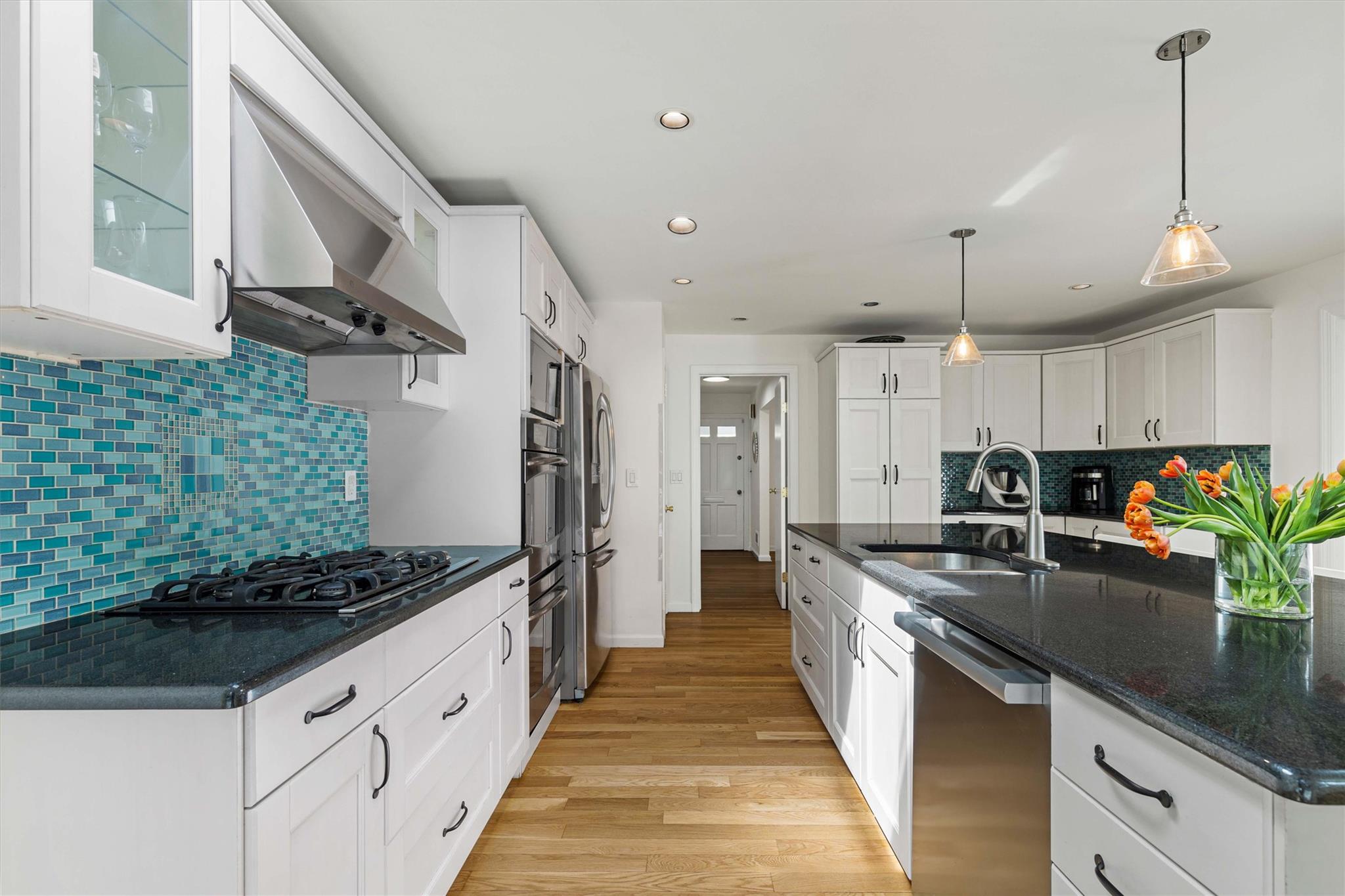 45 Shadow Lane, New Rochelle, New York image 17