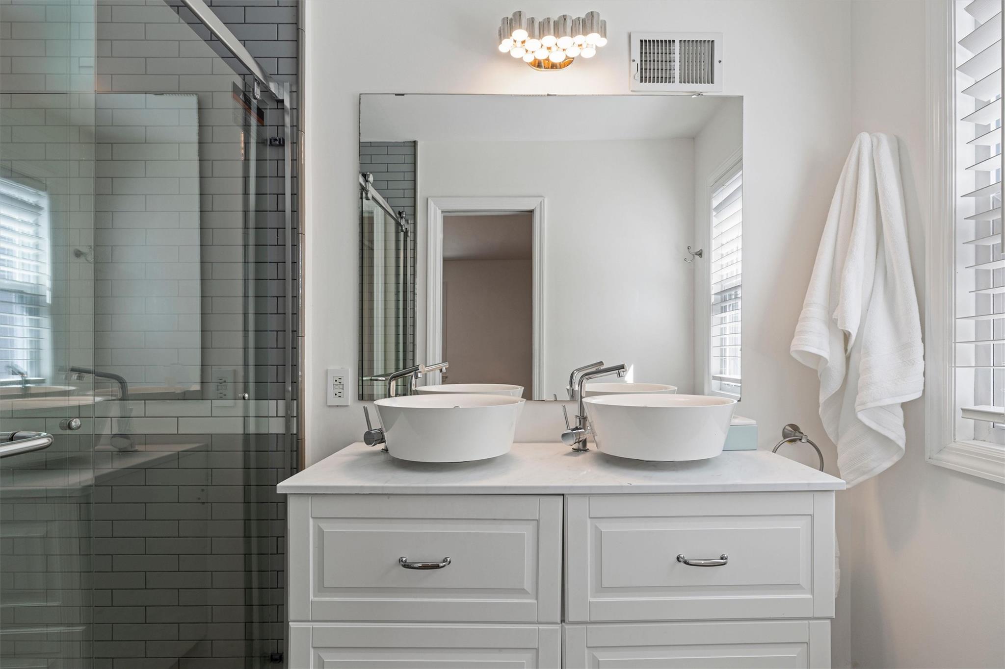 45 Shadow Lane, New Rochelle, New York image 21