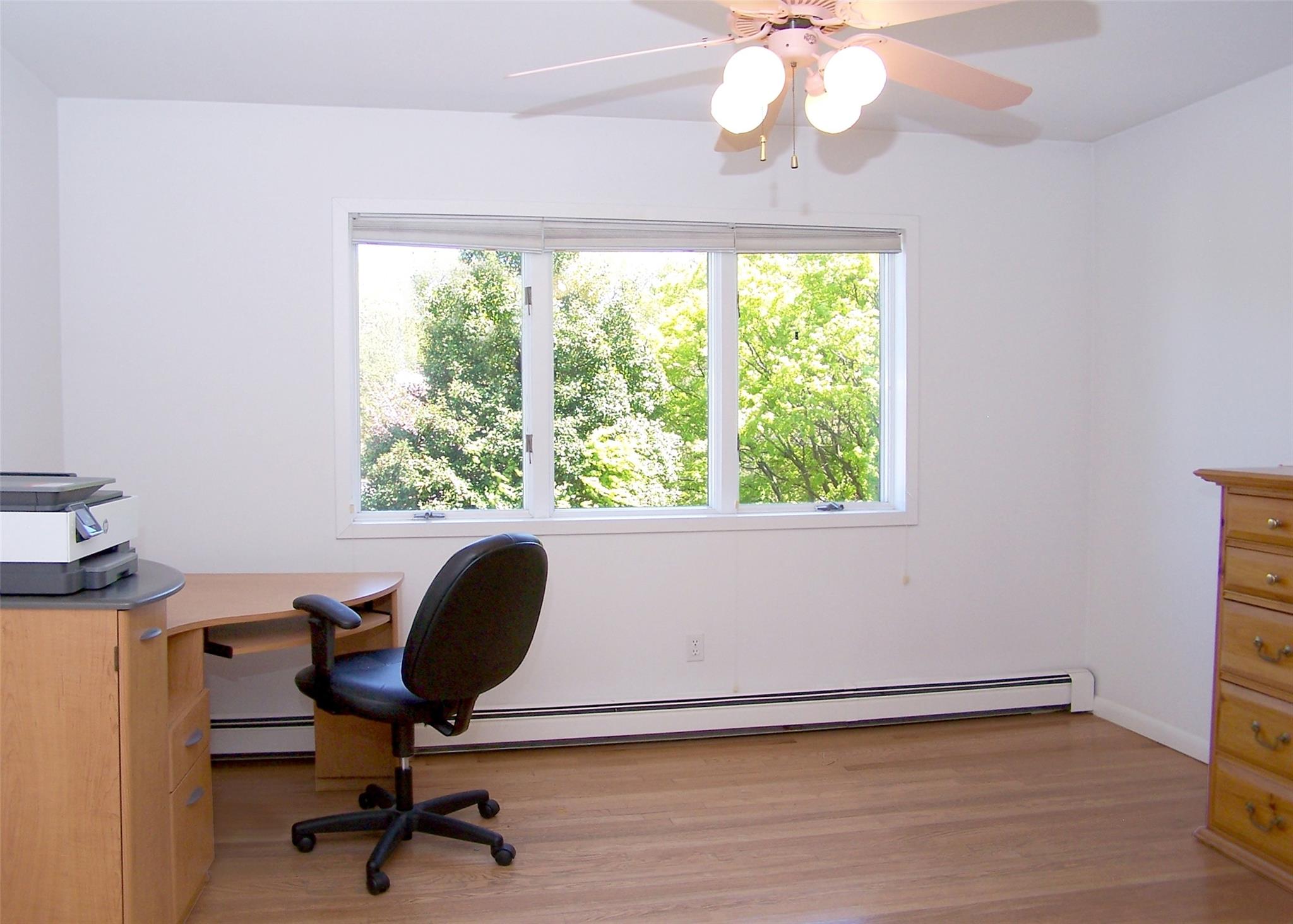 220 Bellport Avenue, Medford, New York image 15