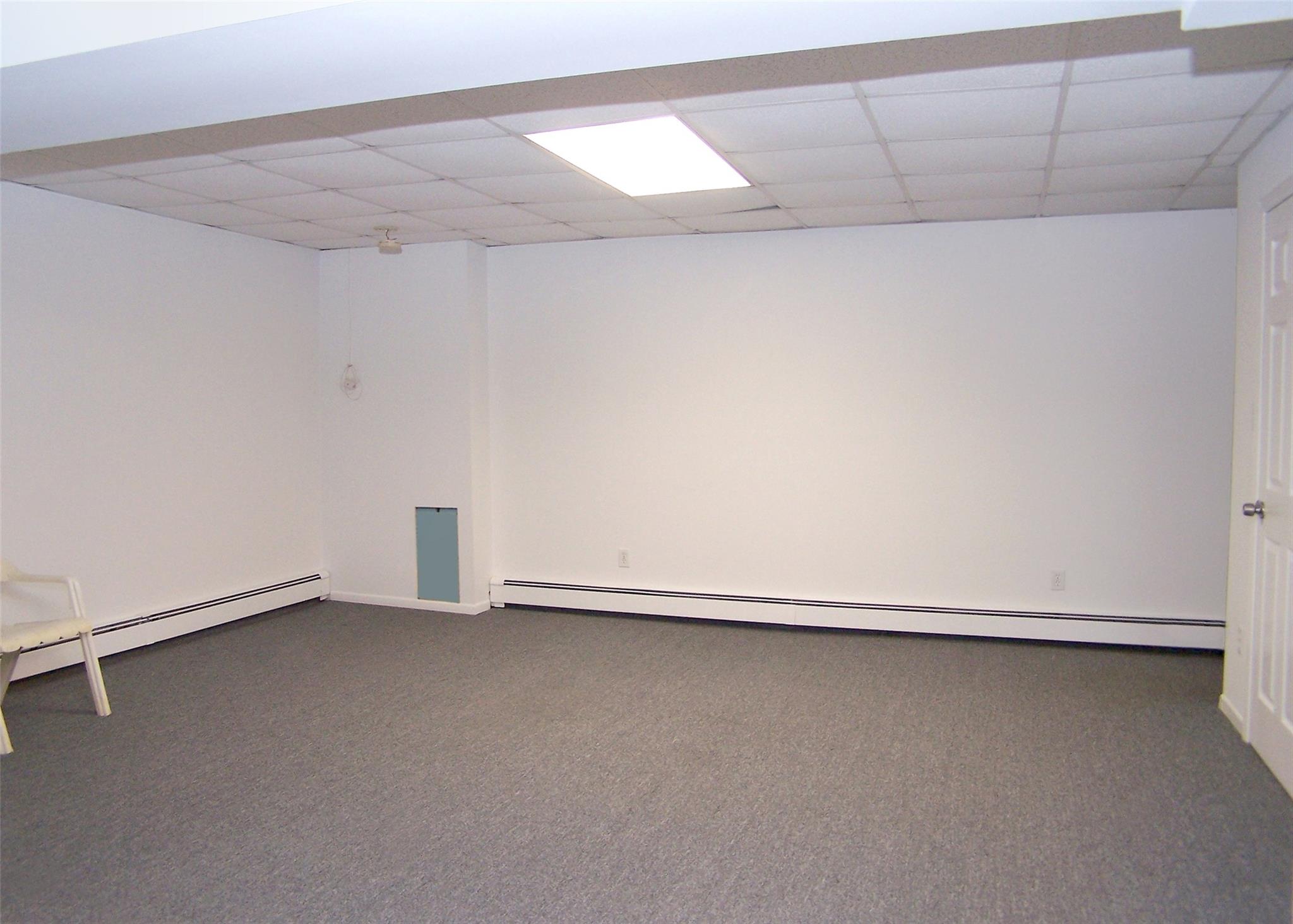 220 Bellport Avenue, Medford, New York image 21