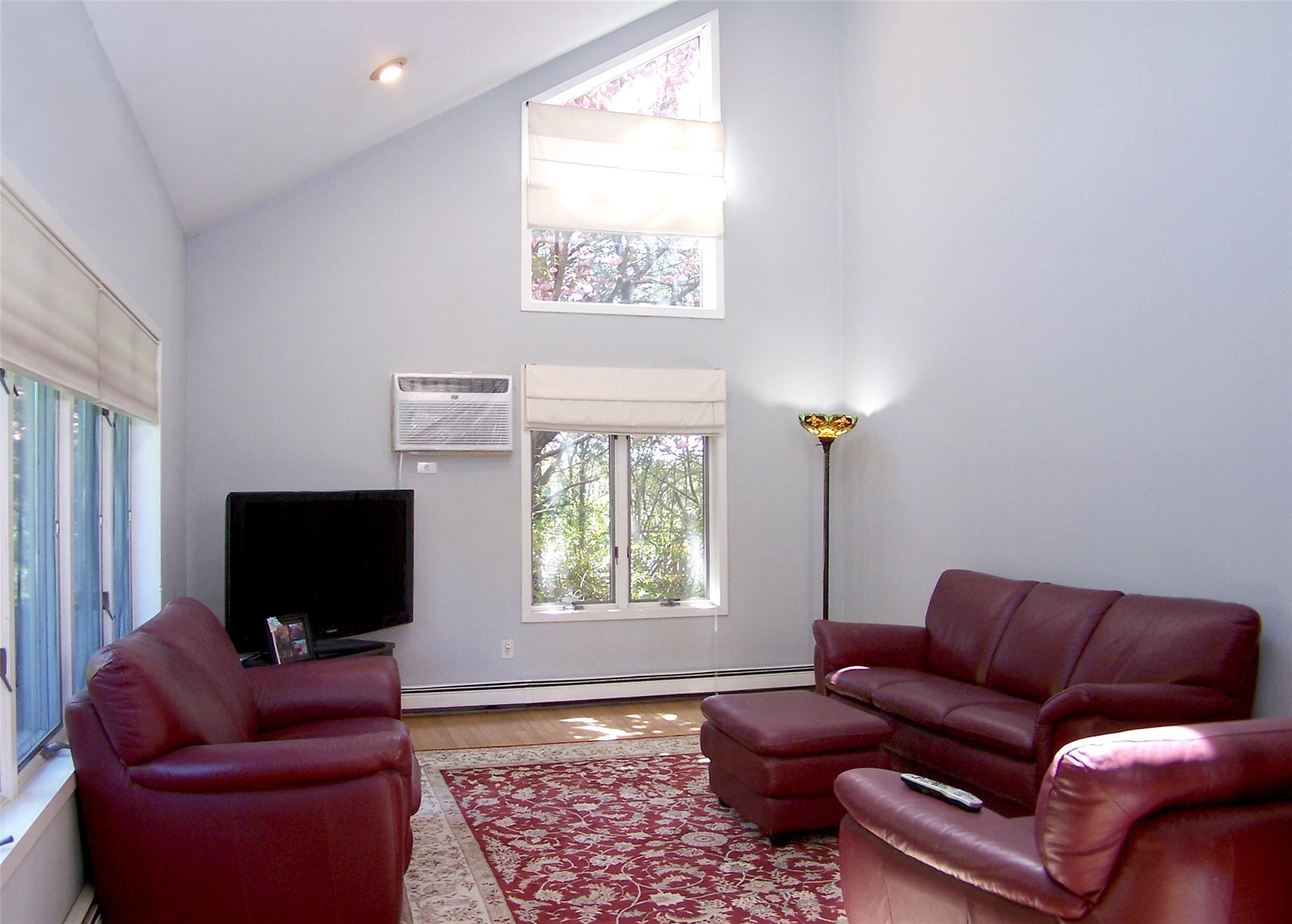 220 Bellport Avenue, Medford, New York image 3