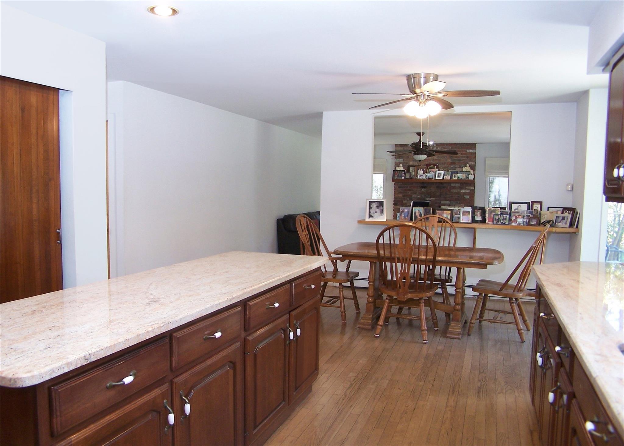 220 Bellport Avenue, Medford, New York image 8