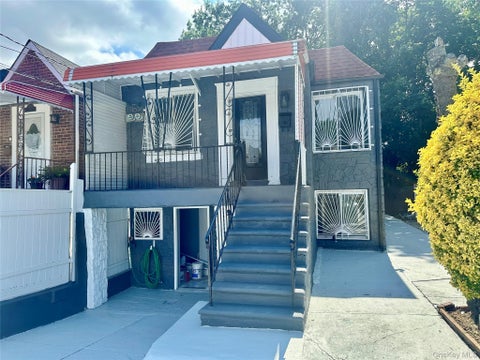 Homes For Sale - 3145 Mickle Avenue<br/> Bronx, NY 10469