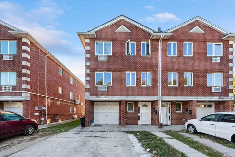 646 Sapphire Street Brooklyn NY 11208