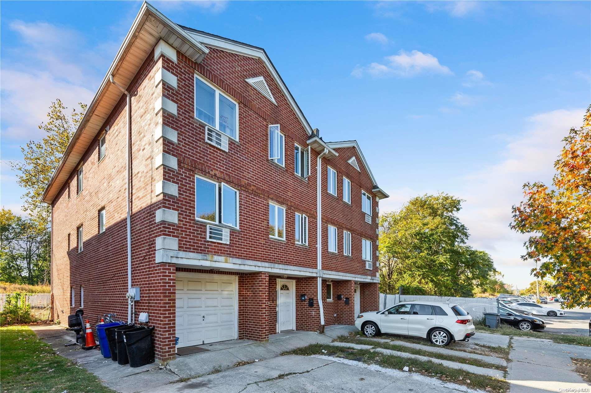 646 Sapphire Street