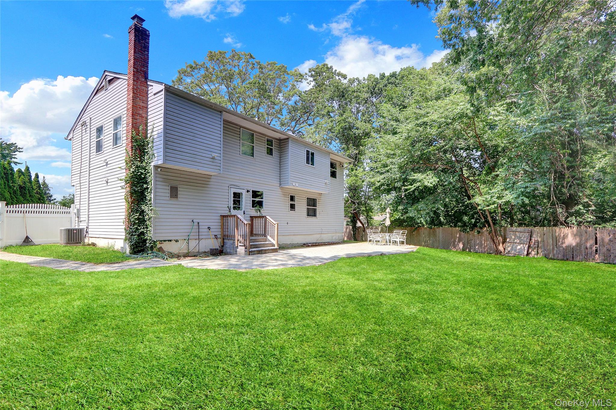 100 Erlanger Boulevard