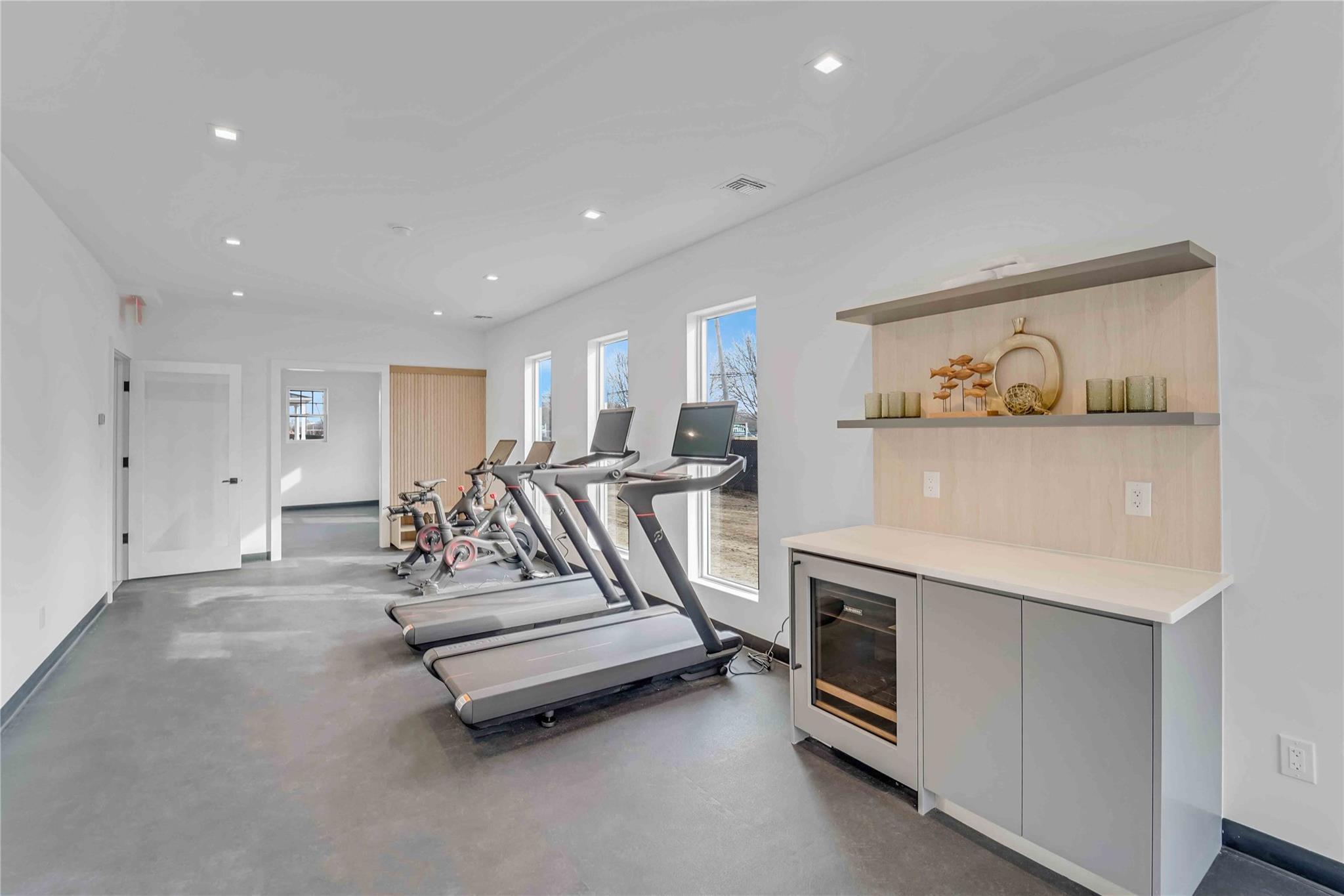 12 Depot Road (pearl Way) #1001, Westhampton Beach, New York image 17