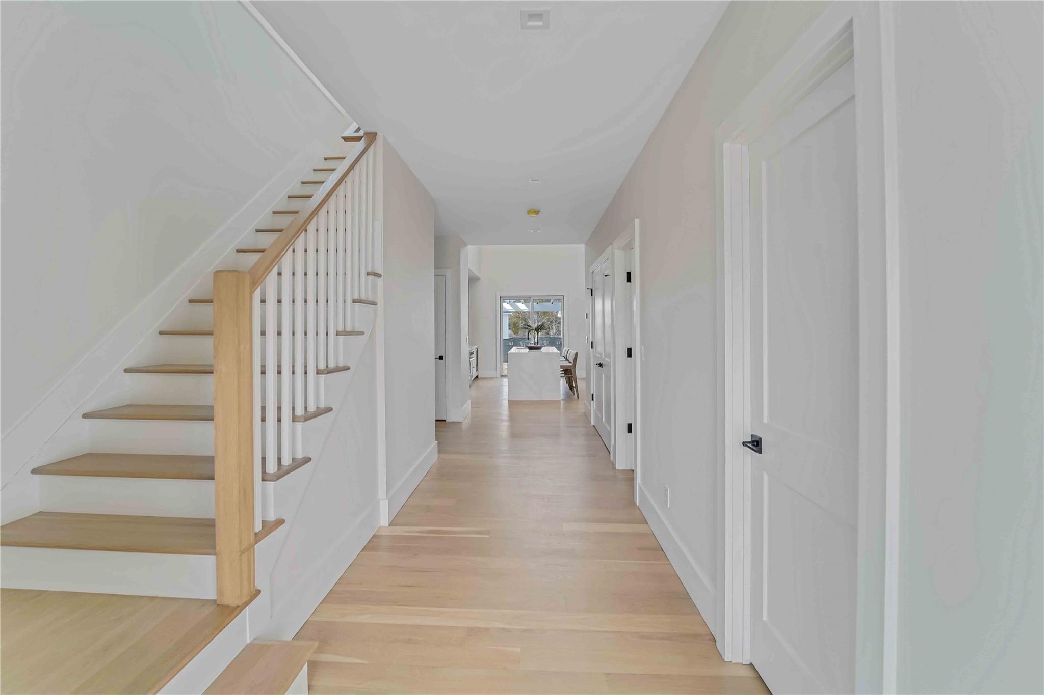 12 Depot Road (pearl Way) #1001, Westhampton Beach, New York image 3