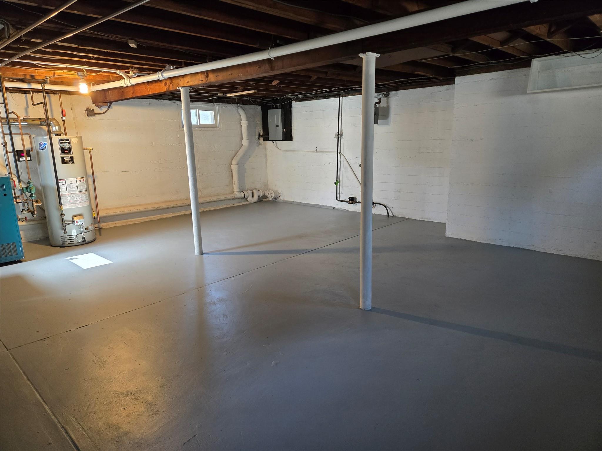 20 E Maujer Street, Valley Stream, New York image 15