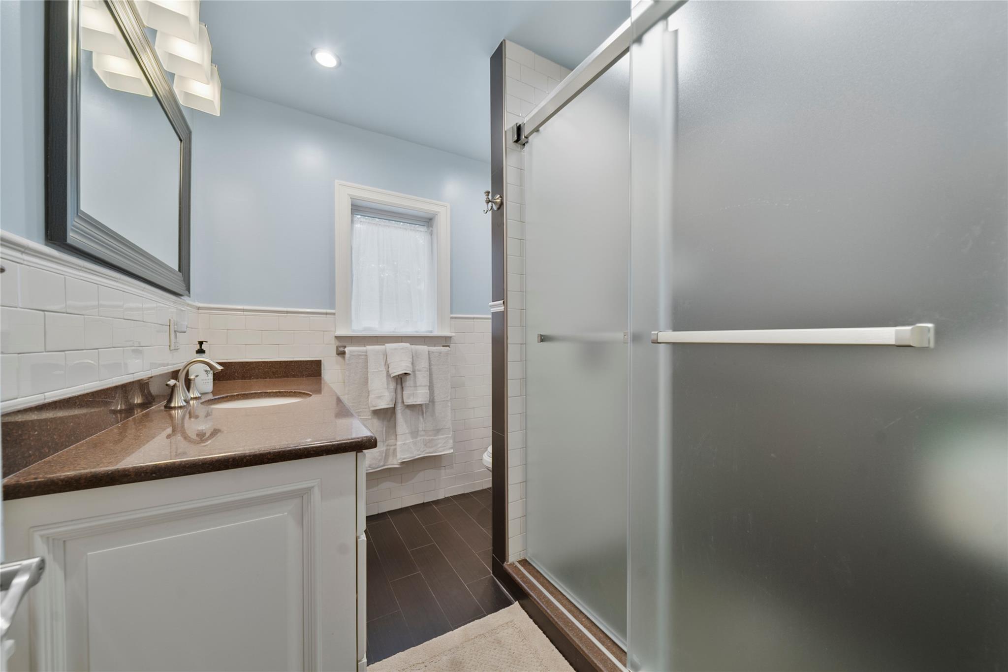 589 Liberty Avenue, Williston Park, New York image 19