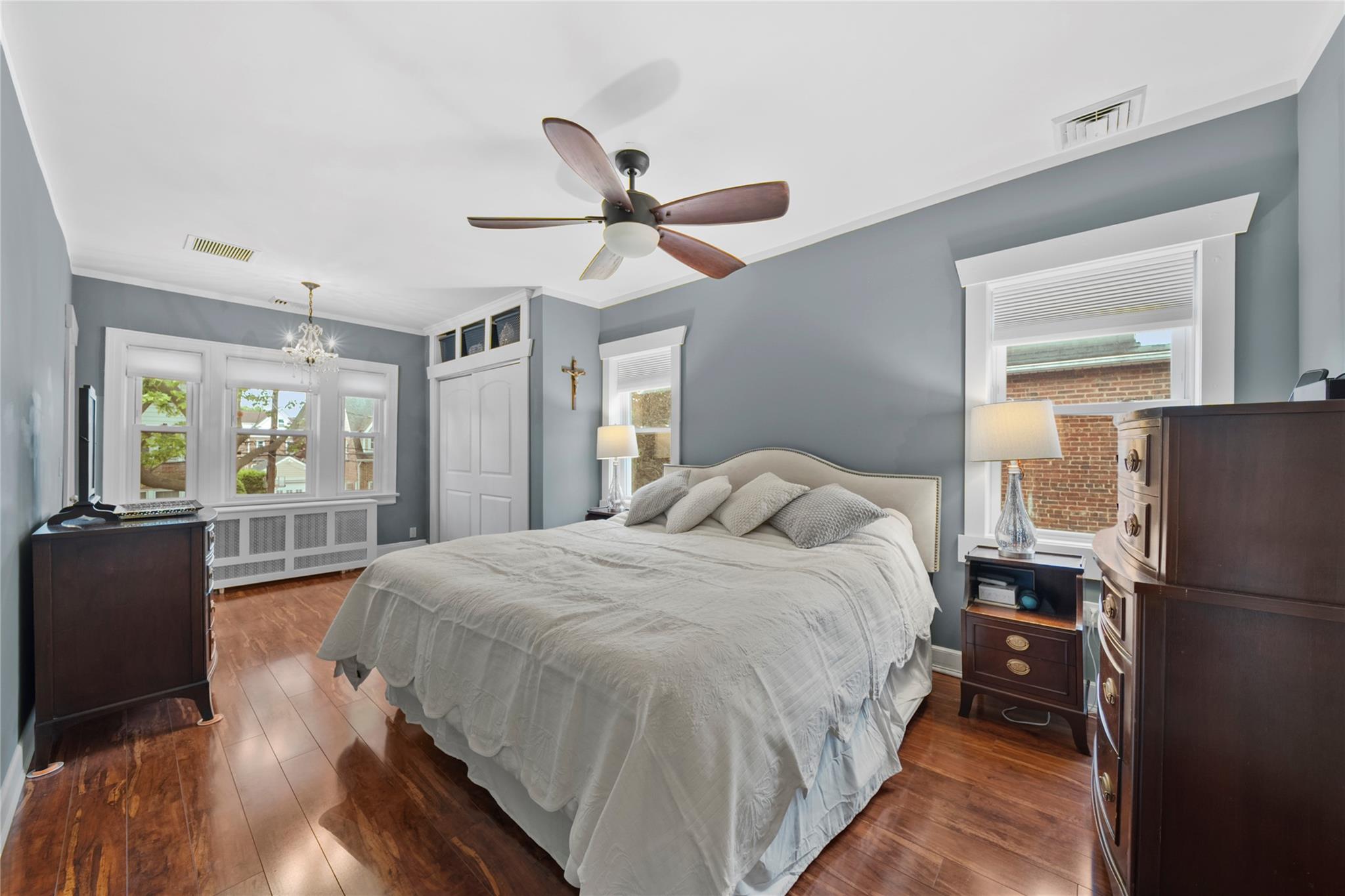 589 Liberty Avenue, Williston Park, New York image 14