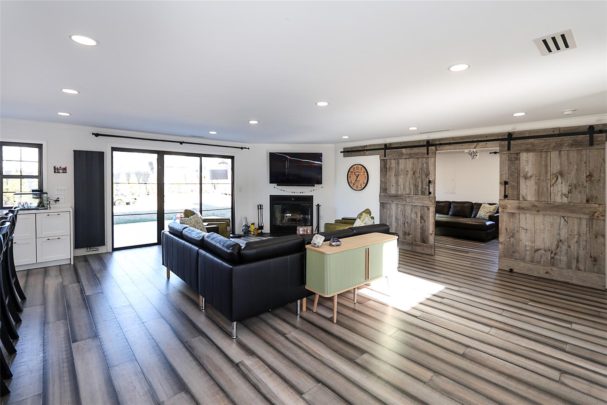 8 Family Lane, Levittown, New York image 8