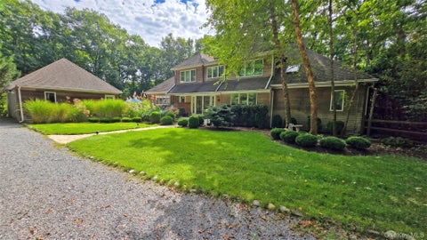 Homes For Sale - 288 Water Mill Towd Road<br/> Suffolk County, Water Mill, NY 11976