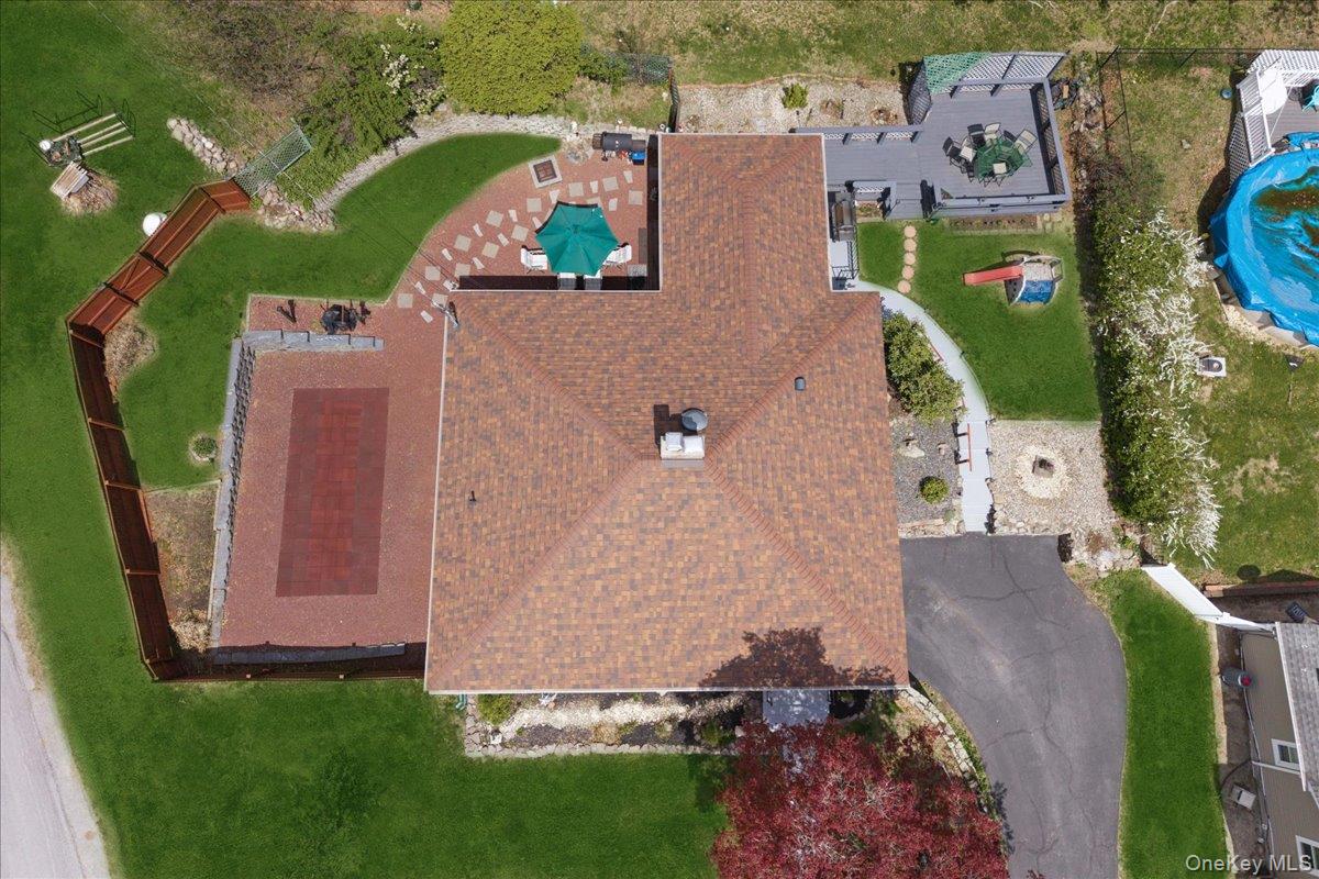 532 Shore Drive