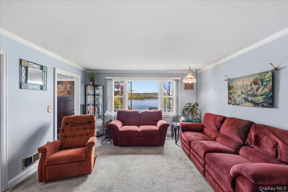 532 Shore Drive