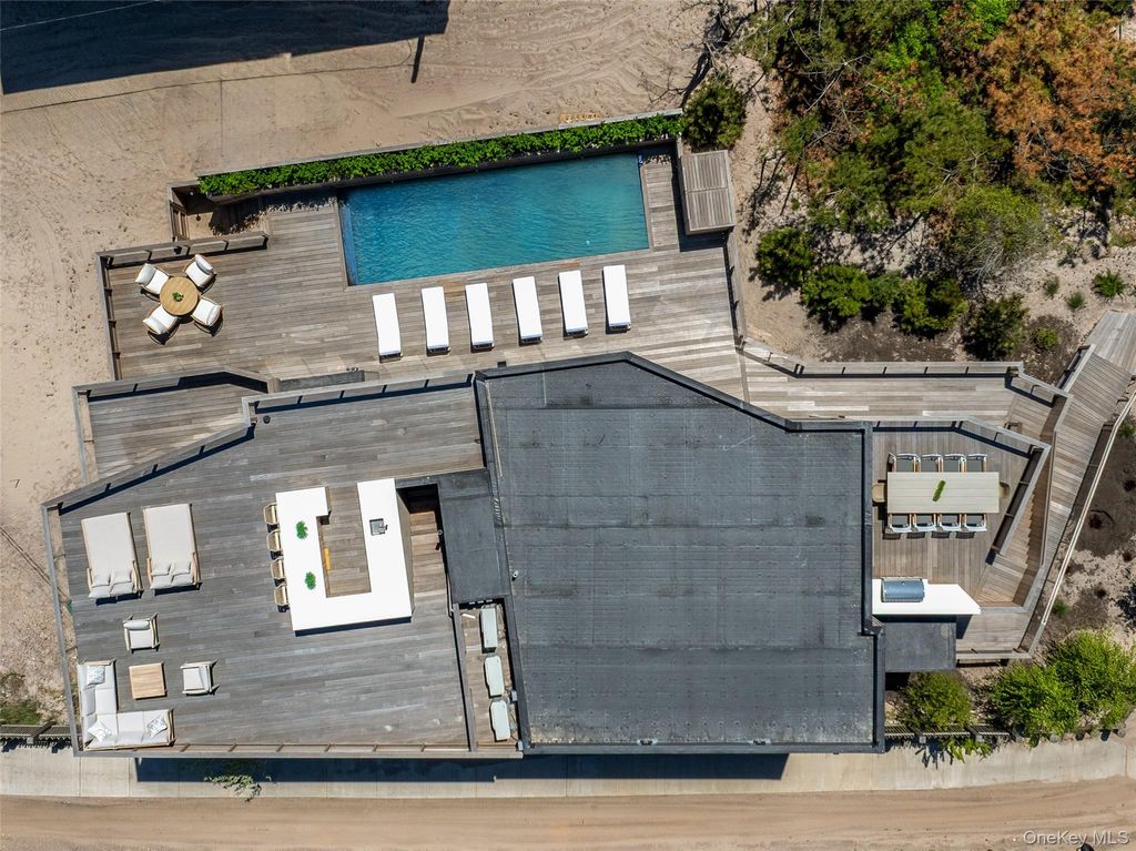 Photo of 36 Cayuga Street, Ocean Bay Park, NY 11770 (MLS # 902281)