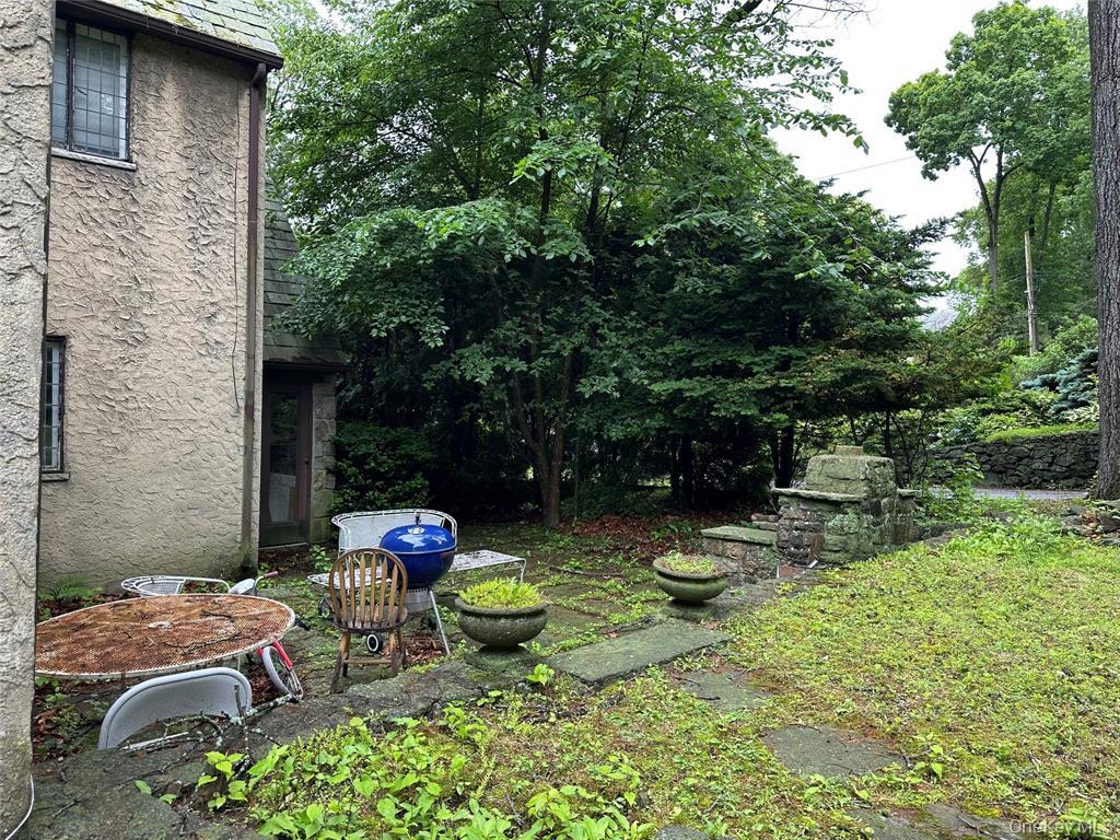 2 Rochelle Road