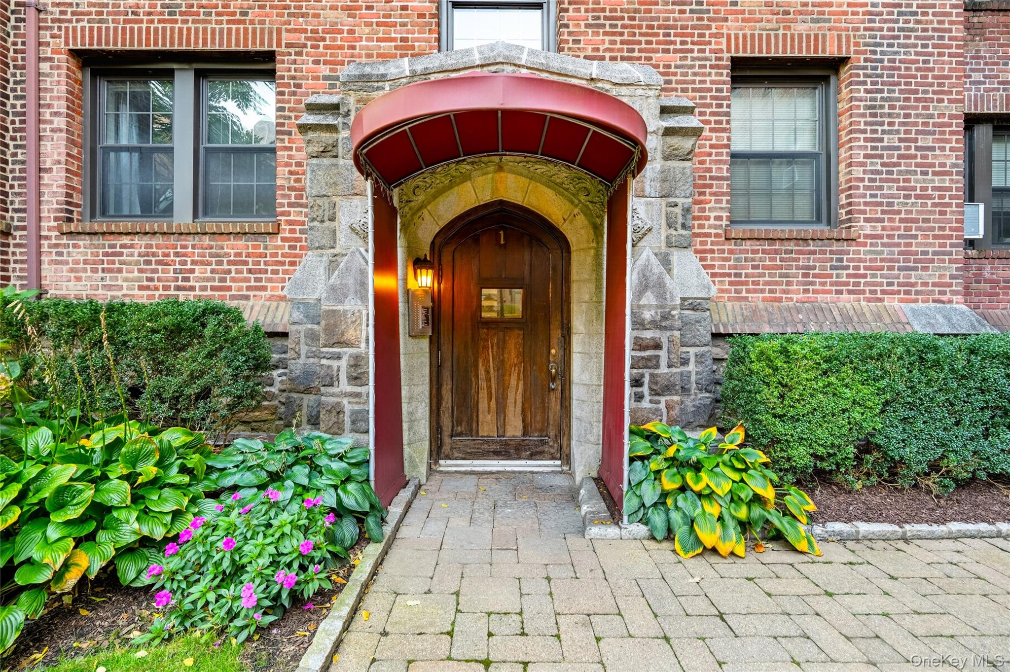 23 Old Mamaroneck Rd 2C