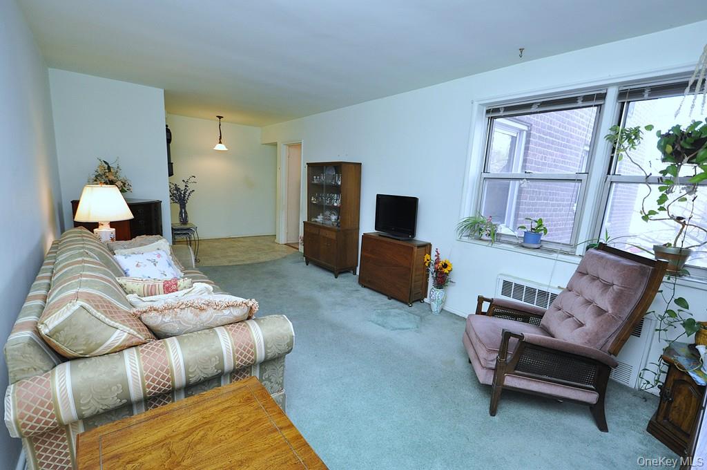 682 Tuckahoe Road 5H