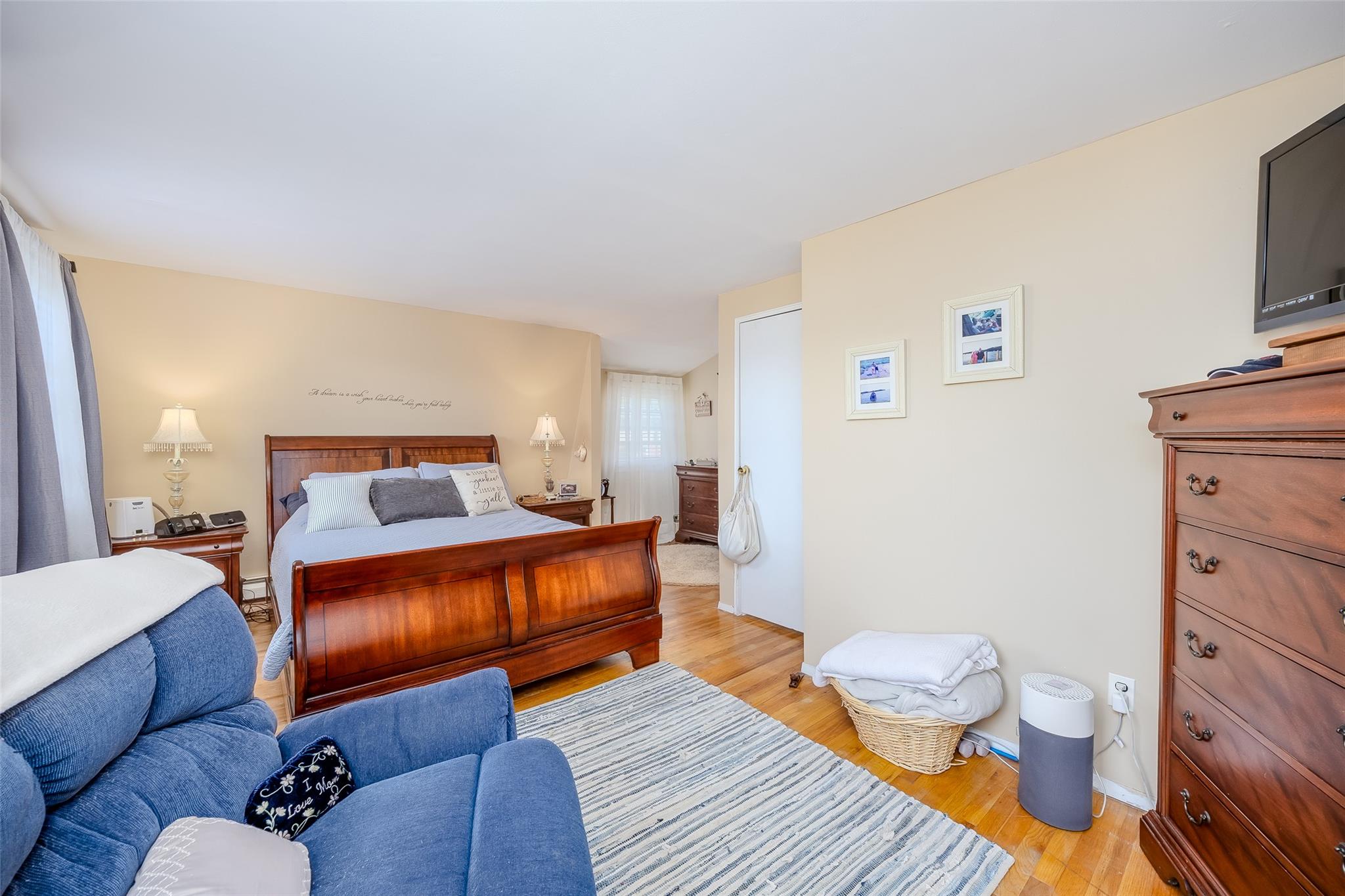 58 Hooper Street, Port Jefferson Station, New York image 20