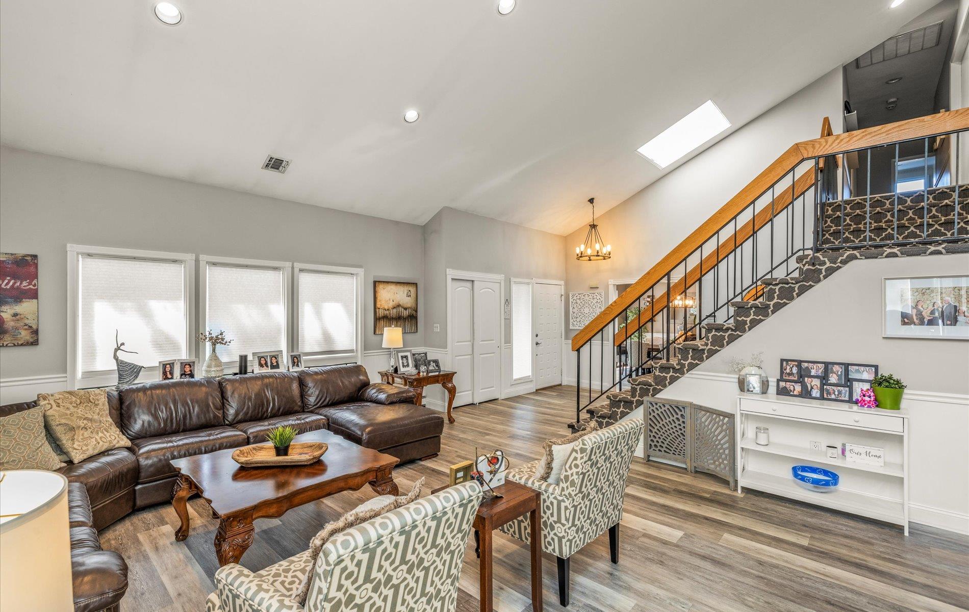 17 Riesling Court, Commack, New York image 7