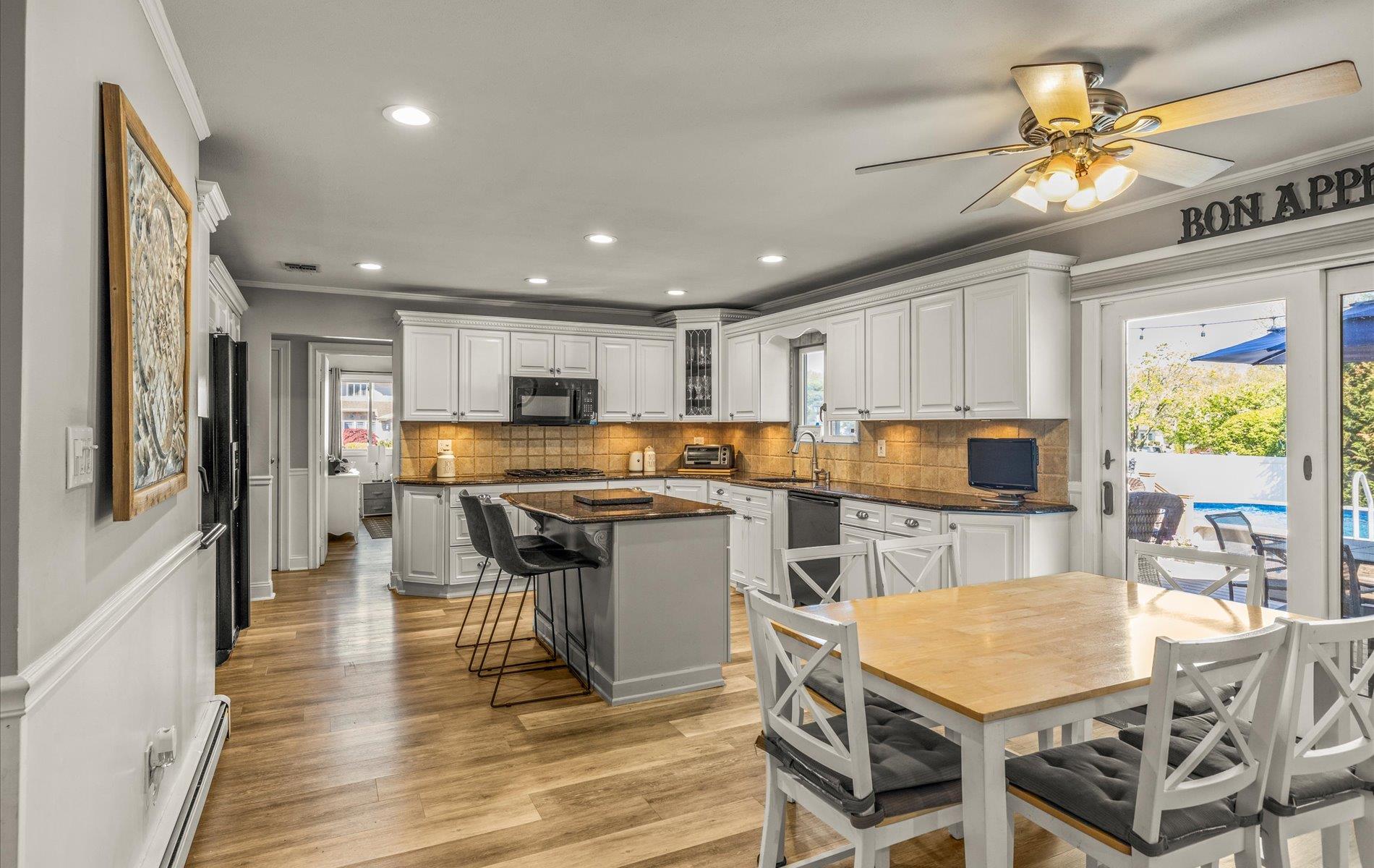 17 Riesling Court, Commack, New York image 11