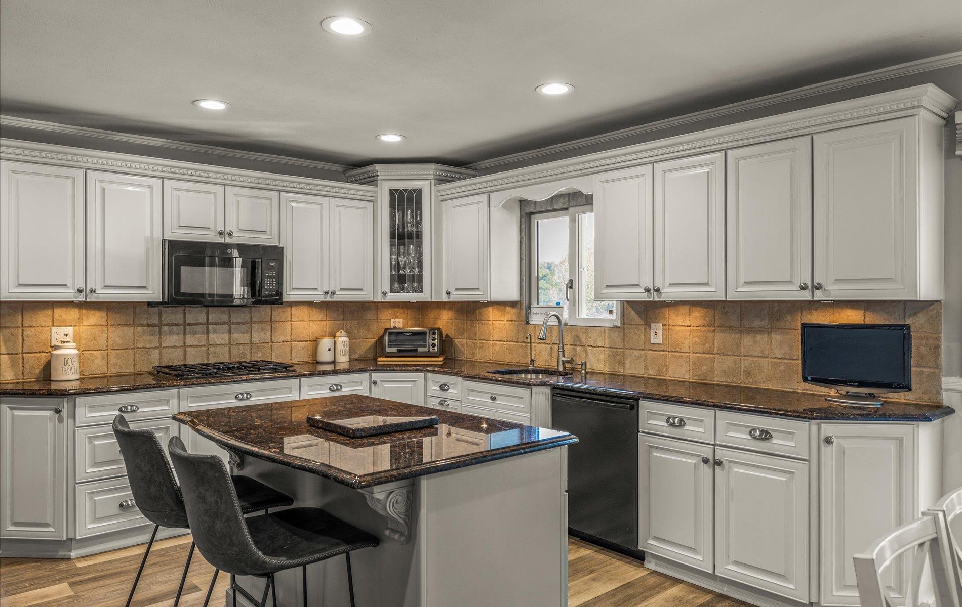 17 Riesling Court, Commack, New York image 10
