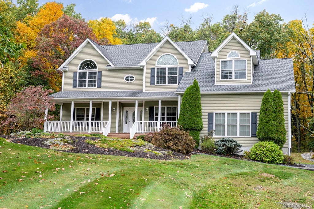Photo of 39 Theresa Court, Verbank, NY 12540 (MLS # 1064078)