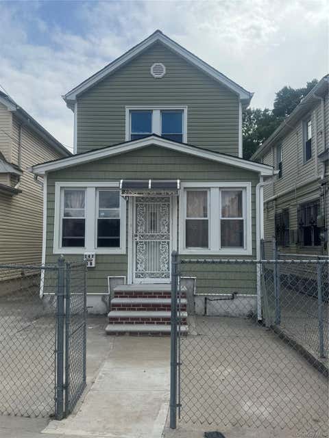 Homes For Sale - 147-18 Foch Boulevard<br/> South Ozone Park, NY 11436
