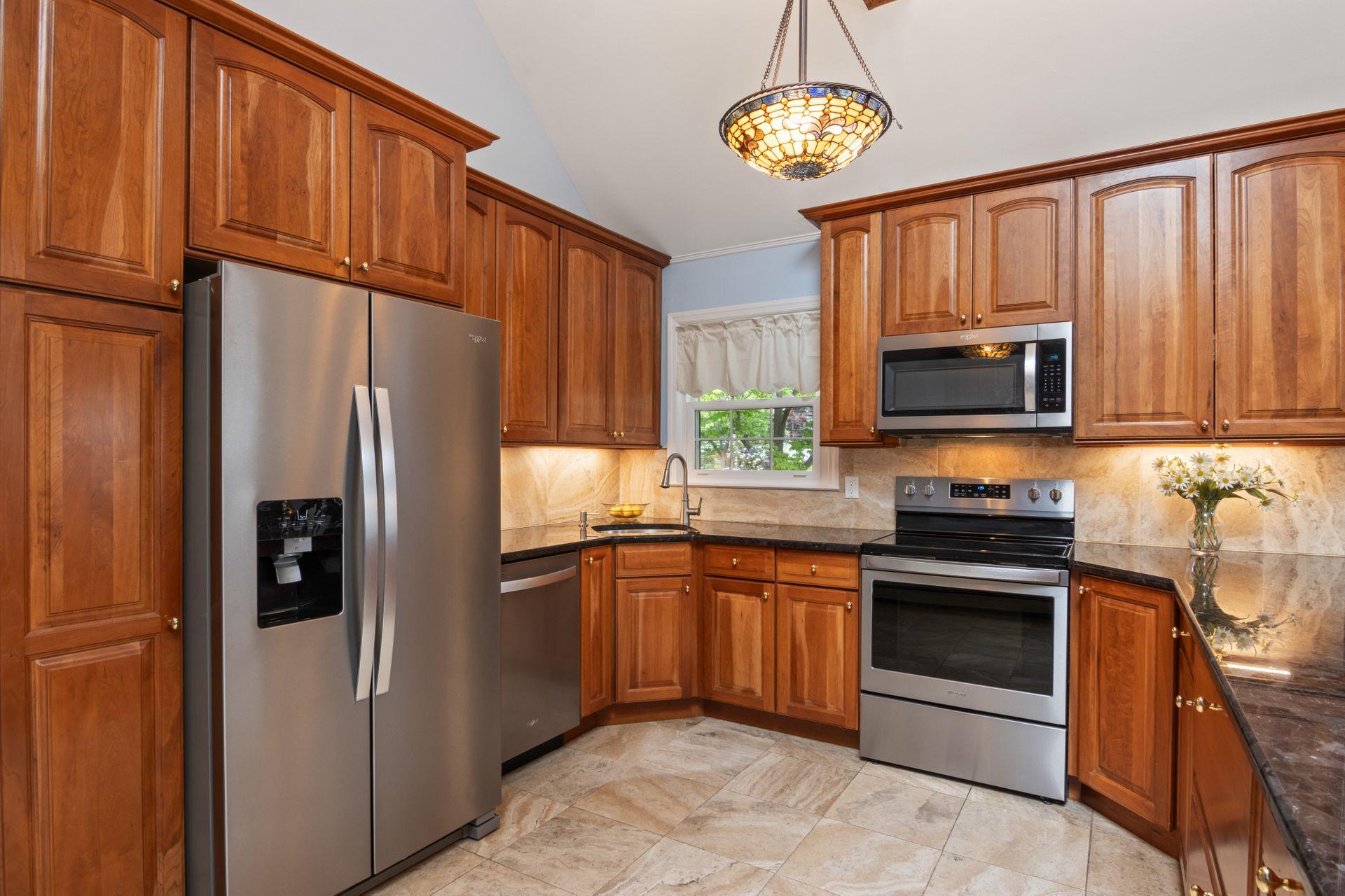 18 Chivalry Lane, Nesconset, New York image 9