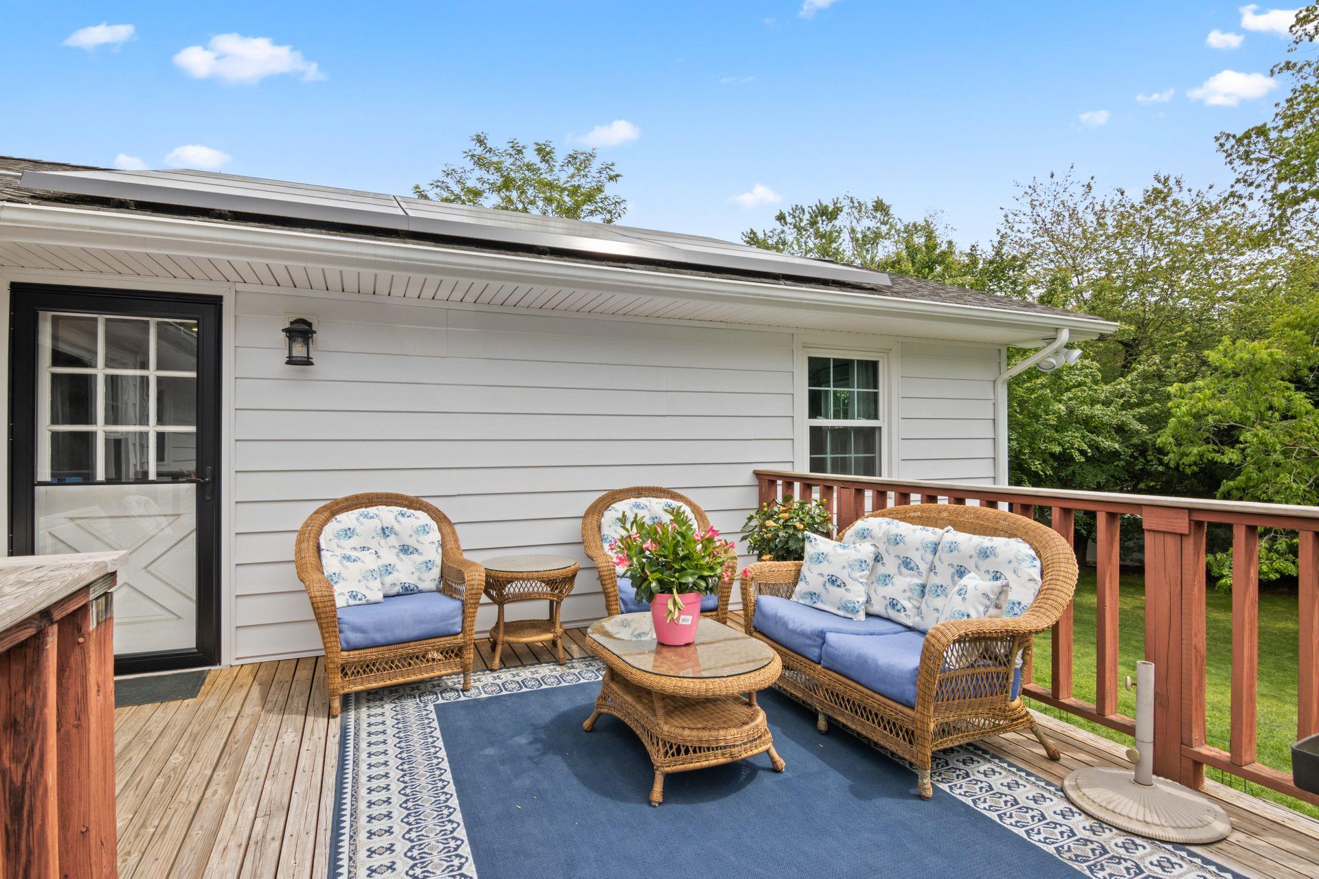 18 Chivalry Lane, Nesconset, New York image 22