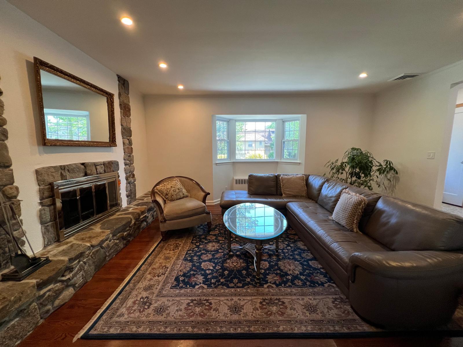 930 Eileen Terrace, Woodmere, New York image 2