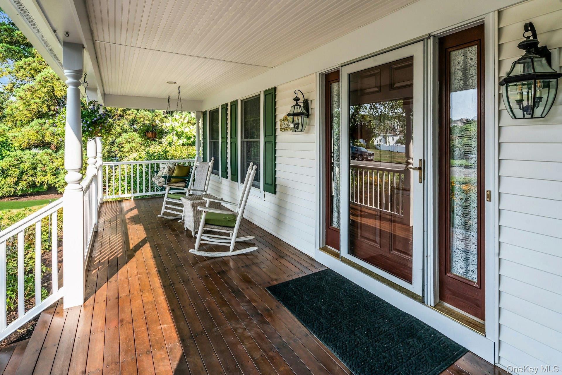 55 Grasslands Circle