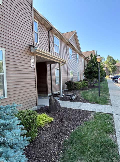Apartment For Rent - 25 Henry W Dubios Drive #42<br/> New Paltz, NY 12561