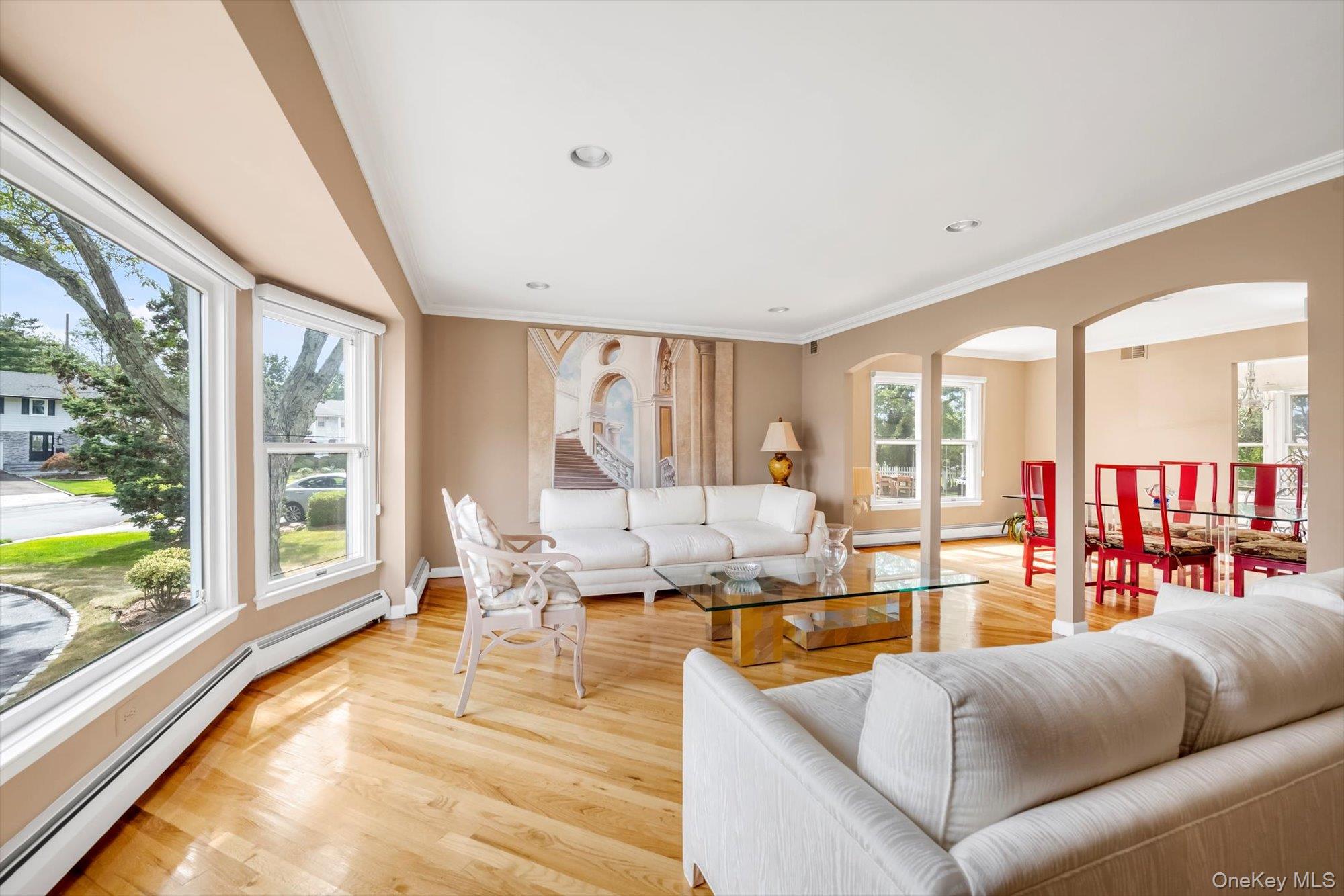 4 Carriage Road