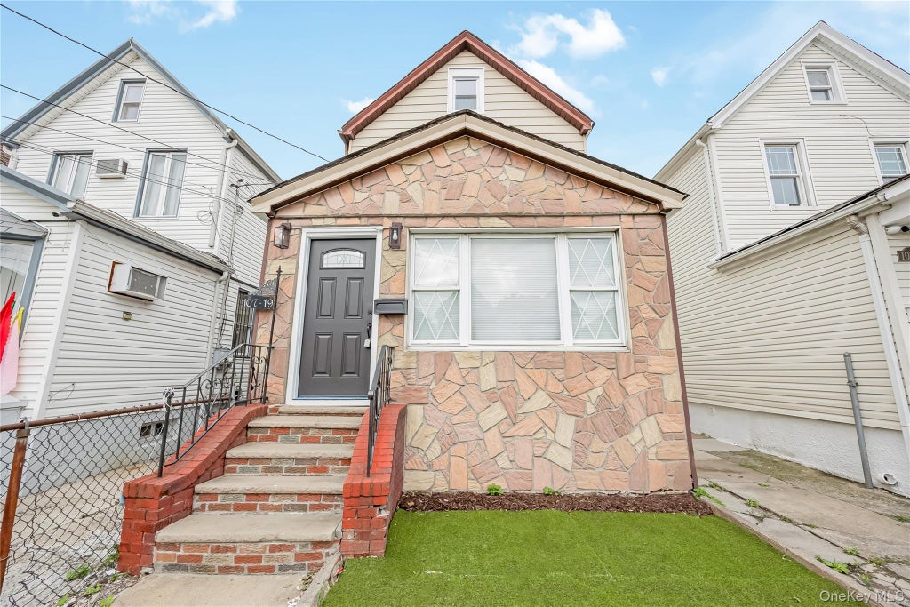 Photo of 10719 129th Street, Richmond Hill S., NY 11419 (MLS # 1055078)