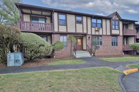 Condo For Sale - 362 Sierra Vista Lane<br/> Valley Cottage, NY 10989