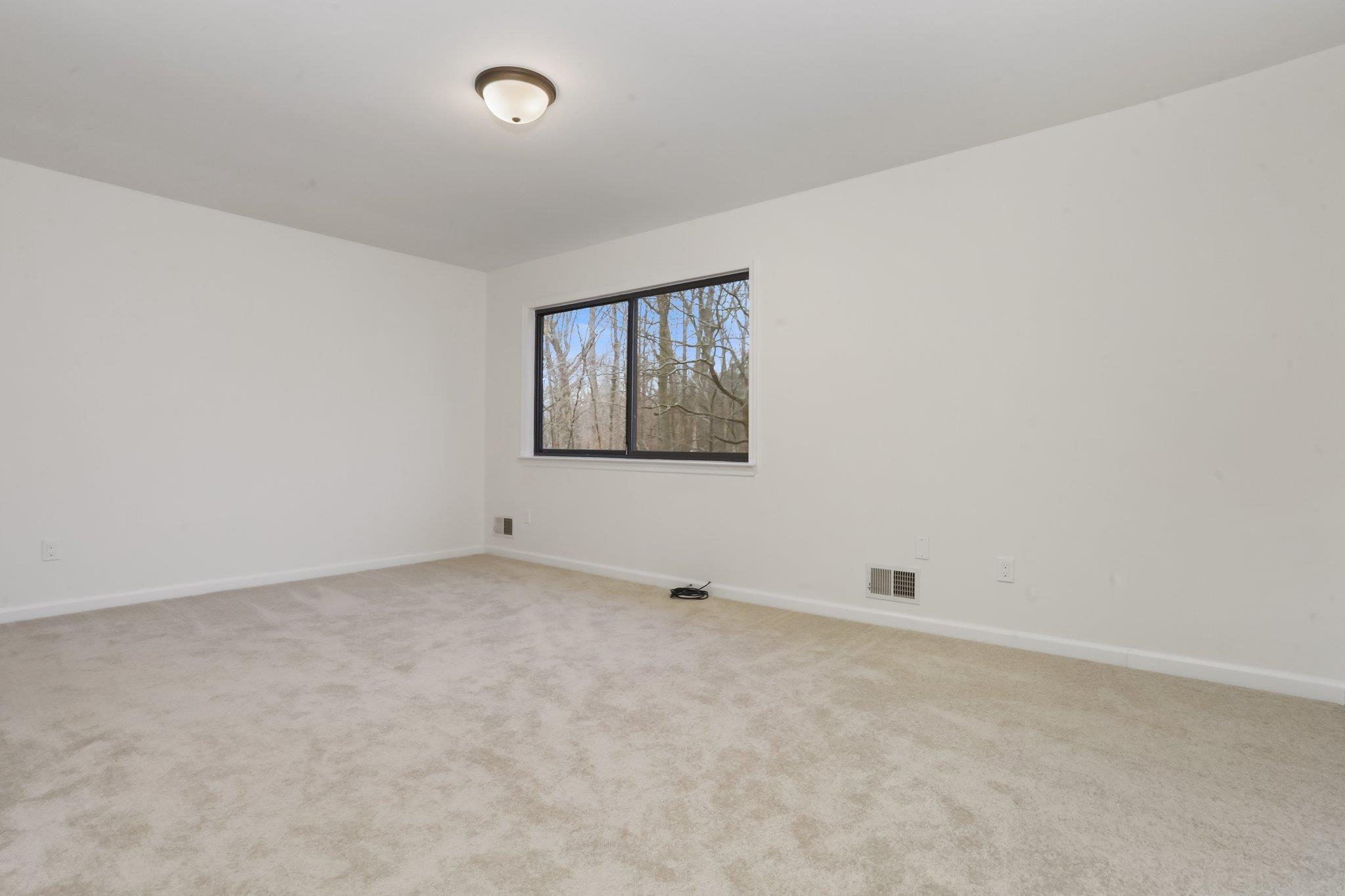 70 E Independence Court #70E, Yorktown Heights, New York image 15