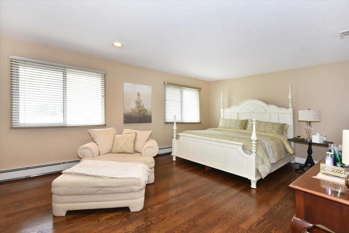 14 Bishop Lane, Holbrook, New York image 27