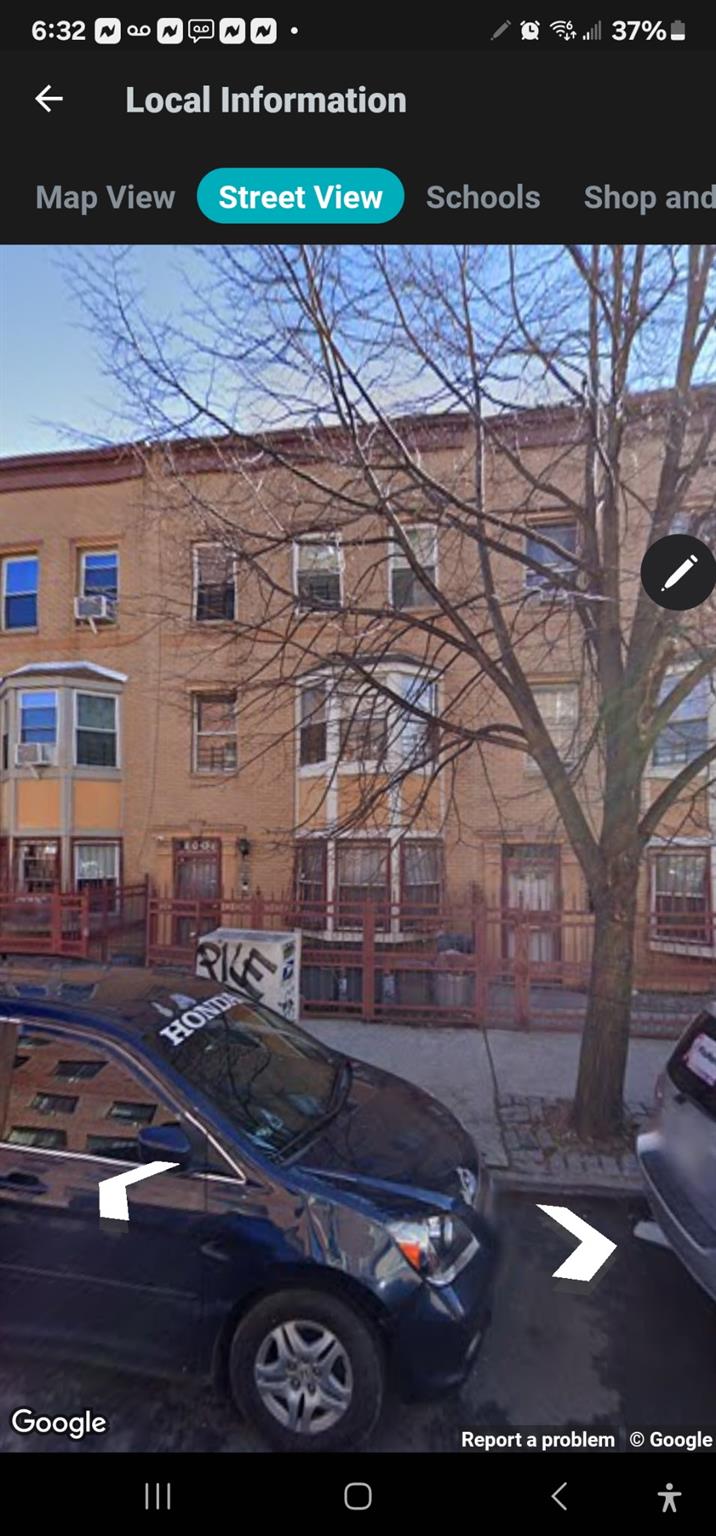 Monroe Avenue, Bronx, New York - 8 Bedrooms  
3 Bathrooms - 