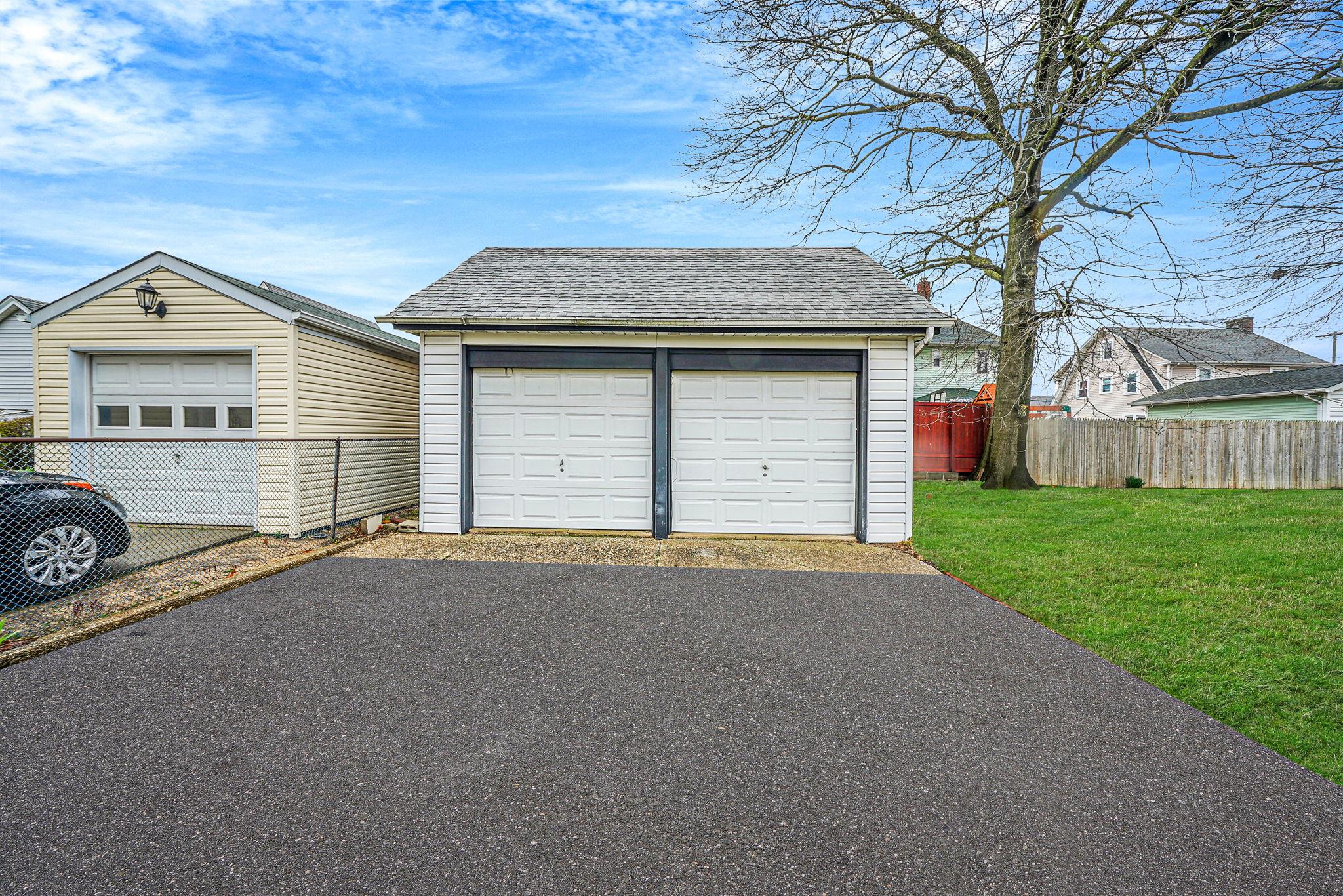70 Bennett Avenue, Hempstead, New York image 6
